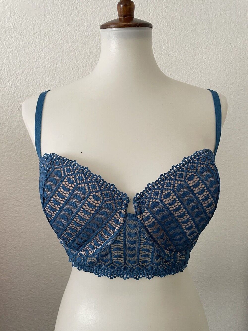 Adore Me Nymphadora Lingerie Contour Heart Underwire Balconette Bra